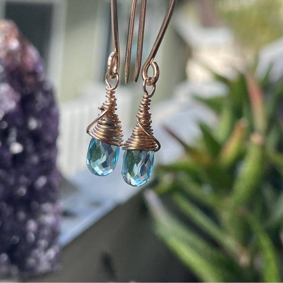 Aquamarine Quartz Crystal Earrings Artisan Designed 14k Gold Filled Wire - Picture 13 of 17